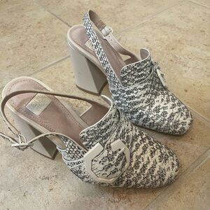 Snakeskin heels, size 5
